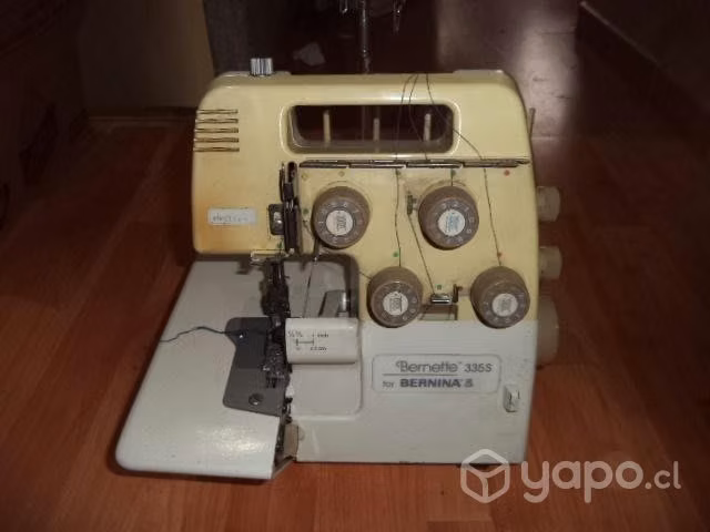 Overlock Bernina 5 hilos casera muy usada