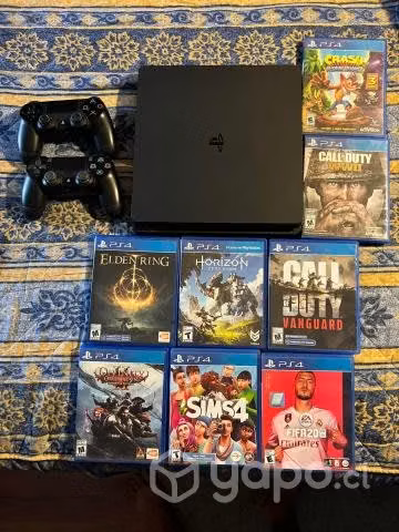 Playstation 4 slim 500GB + 8 juegos
