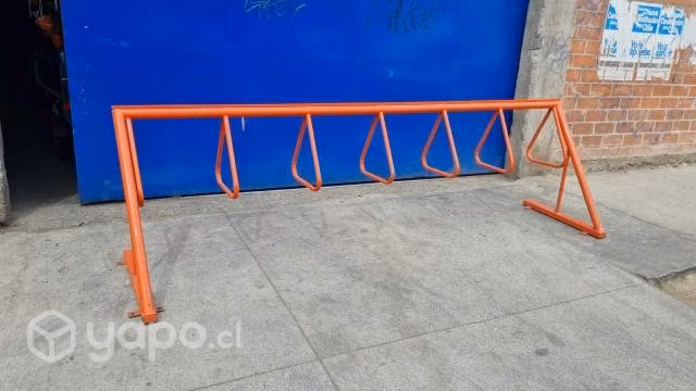 Estaciona bicicletas metálico