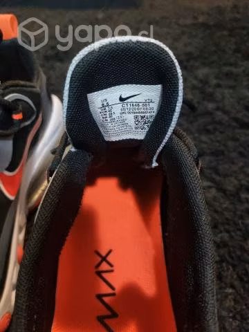 Nike Air Max 270 React Black Silver Red - Imagen 4