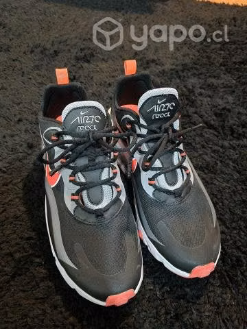 Nike Air Max 270 React Black Silver Red - Imagen 2