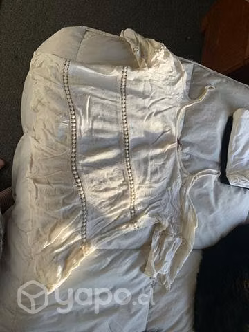 Polera blanca talla M