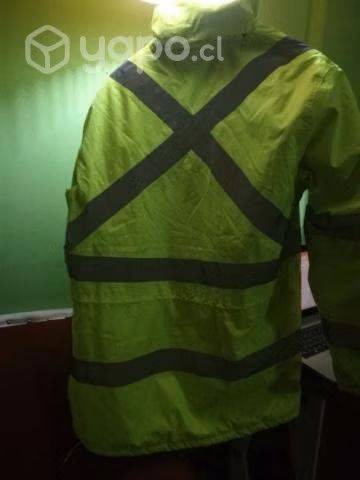 Chaqueta de Seguridad Impermeable y Térmica (TS)