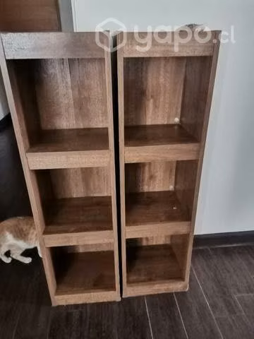 Estante de madera