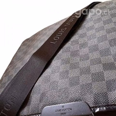 Bolso Louis Vuitton Daniel MM Gris de cuero - Imagen 4