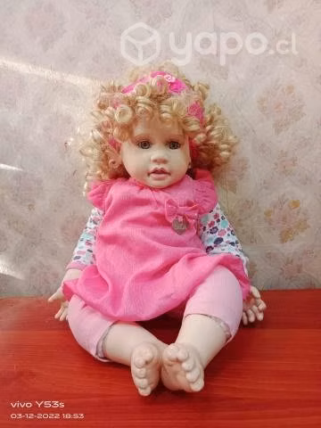 Muñeca colecciónable realista - Imagen 3