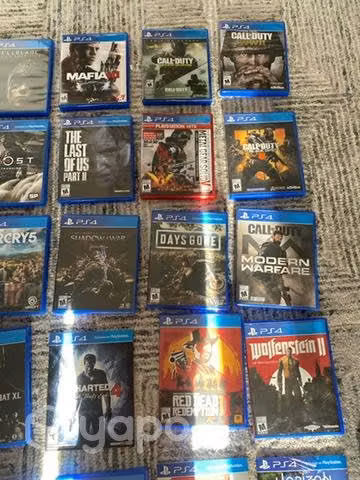 26 juegos PS4 + consola + 1 control + audífonos
