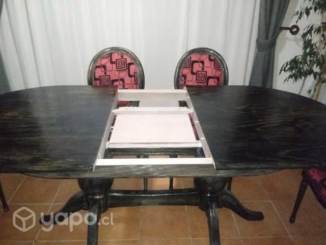 Hermoso comedor clásico