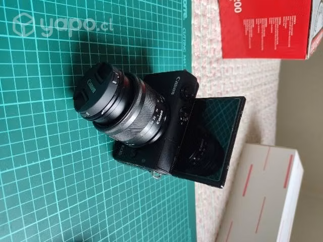 Camara profesional canon eos m200