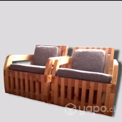 Sillones de madera natural