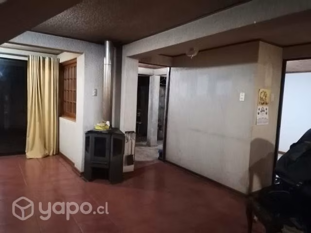 Casa en Linares (4 dormitorios, 2 baños)