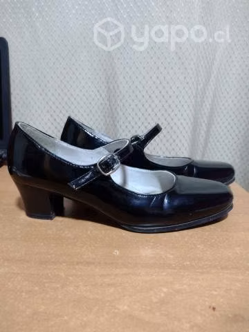 Zapatos charol