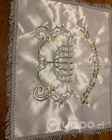 Mantel elegante liso con bordes plateados - Imagen 6