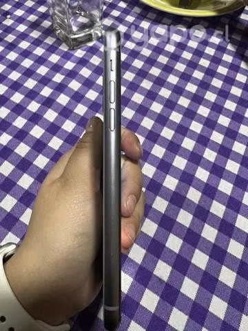 IPhone 11 Morado 128Gb