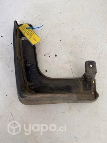 Bota barro delantero izquierdo 86831-D3000 (HTA041
