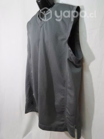 Camiseta Jordan talla XL color gris Basket