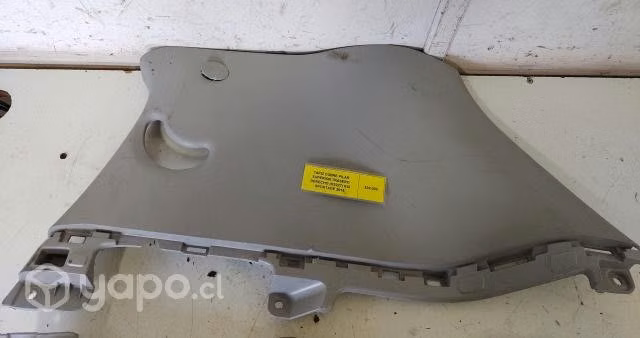 Tapiz Cubre Pilar Superior Trasero Derecho (KS227)