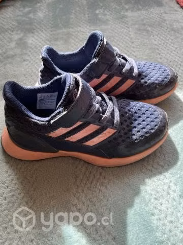 Zapatillas de niña