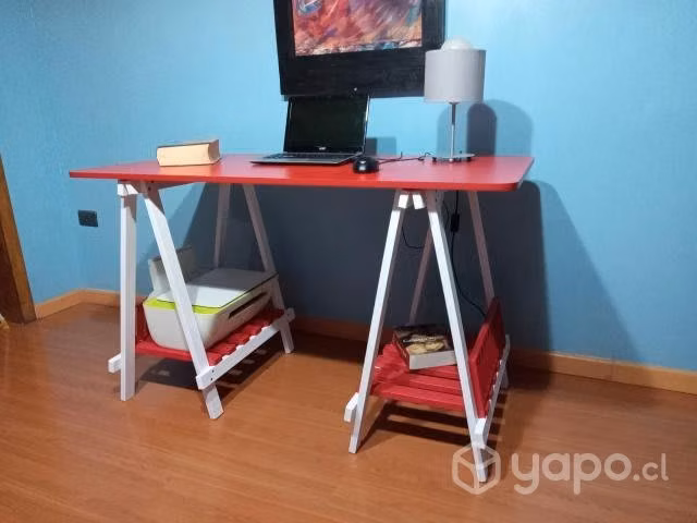 Escritorios, estación o mesón de trabajo