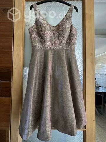 Vestido de gala o de matrimonio - Imagen 3