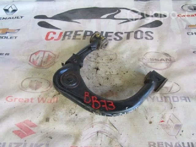 Bandeja superior derecho toyota 4runner 2006