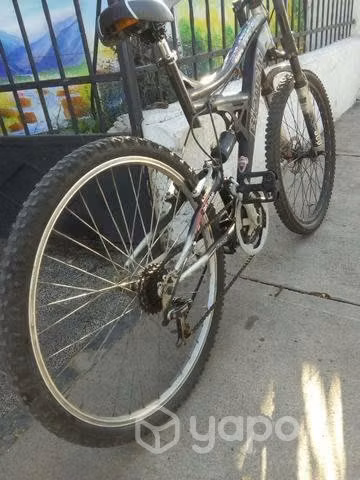Bicicleta Bianchi aro 26,18 velocidades