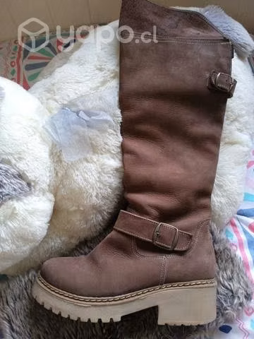 Botas de cuero