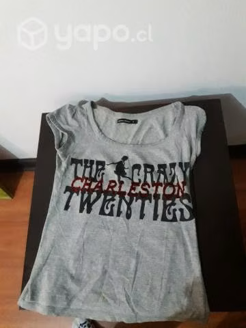 Polera gris manga corta talla S