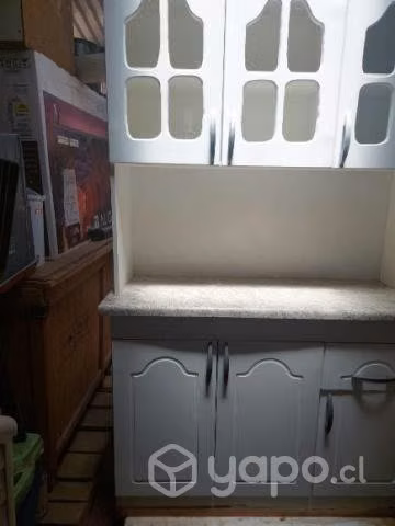 Mueble de cocina amplio