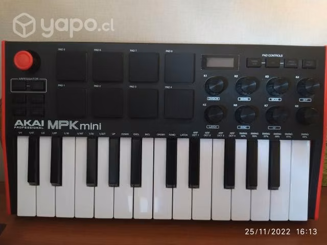 Controlador Akai profesional MPK MINI MK3