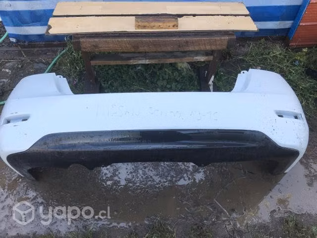 Parachoque Trasero Nissan Sentra (13-15)