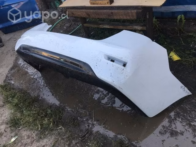 Parachoque Trasero Nissan Sentra (13-15)