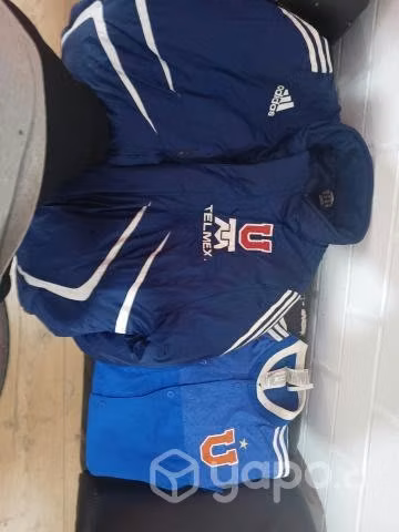 Chaqueta y parka U de Chile