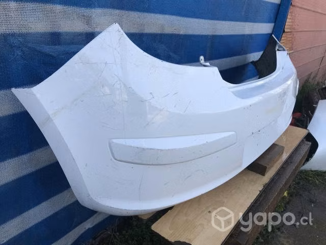 Paarachoque Trasero Hyundai I30 (09-11)