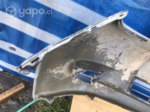 Parachoque Toyota Yaris (06-09)