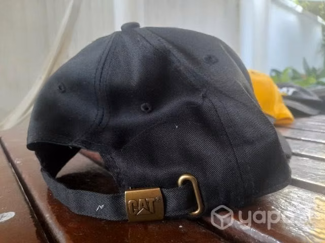 Gorros Caterpillar