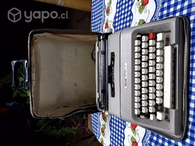Maquina de escribir olovetti