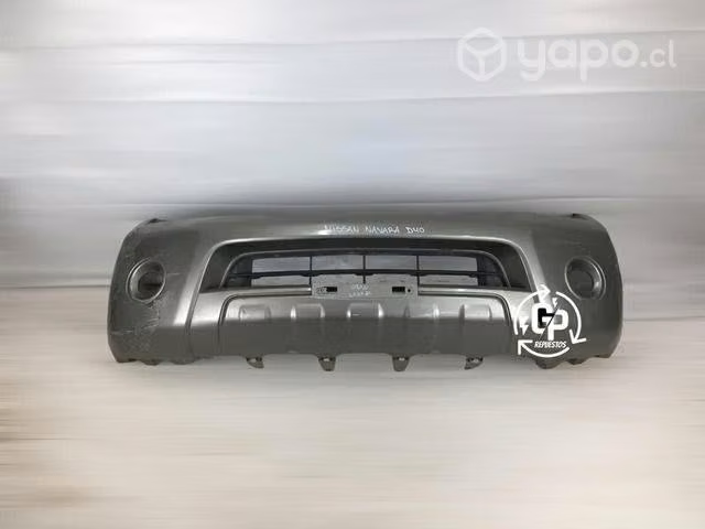 Parachoque delantero Nissan máscara d40
