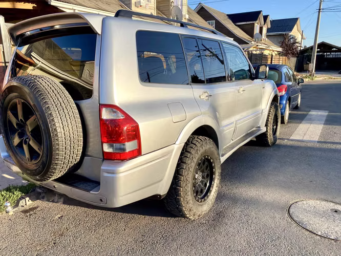 Montero 3.8 4x4 At gasolina