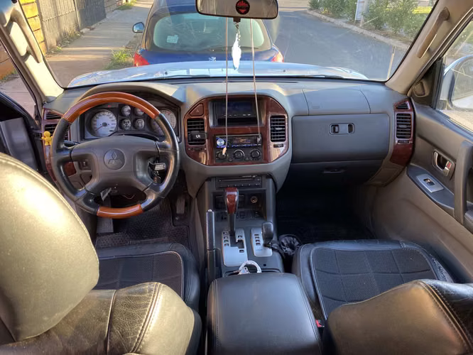 Montero 3.8 4x4 At gasolina