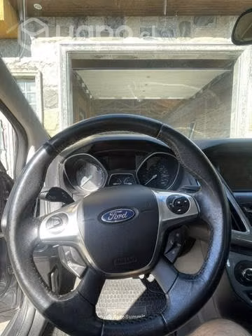 Ford focus titanium