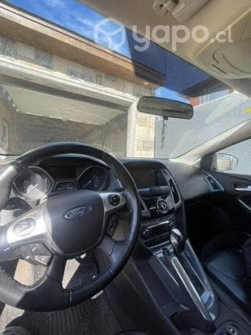 Ford focus titanium