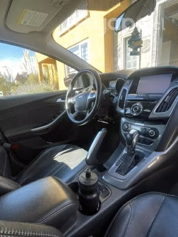 Ford focus titanium