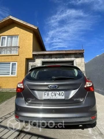Ford focus titanium