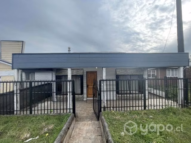 Casa en Av Gabriela Mistral
