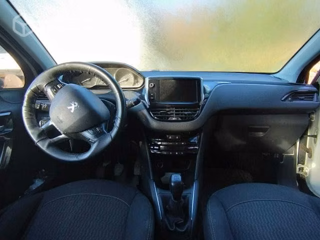 Peugeot 208 1.6 diesel año 2018
