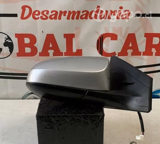 Retrovisor derecho con detalle YARIS SPORT GLE 1.5