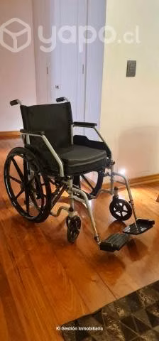 Silla de ruedas como NUEVA SOLO USADA DENTRO CASA