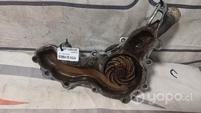 Bomba de agua Jeep cherokee 2017 #2012