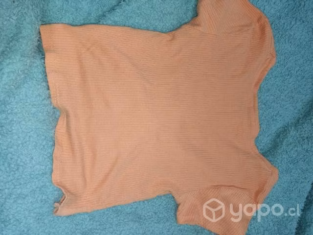 Polera naranja